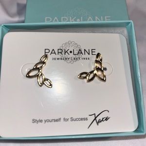 Park Lane Crepe Earrings BN in box!!